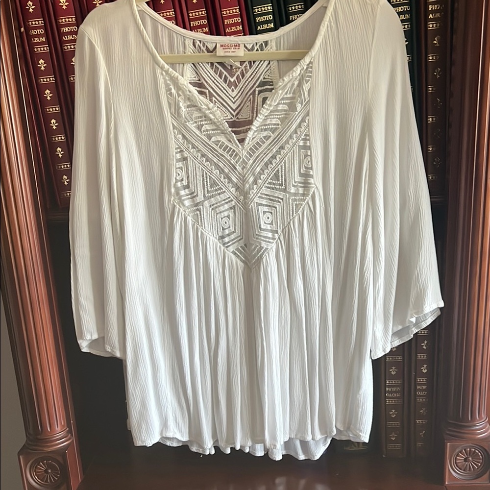 Women's White Embroidered Top